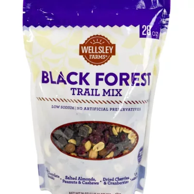 Wellsley Farms Black Forest Trail Mix, 28 oz.