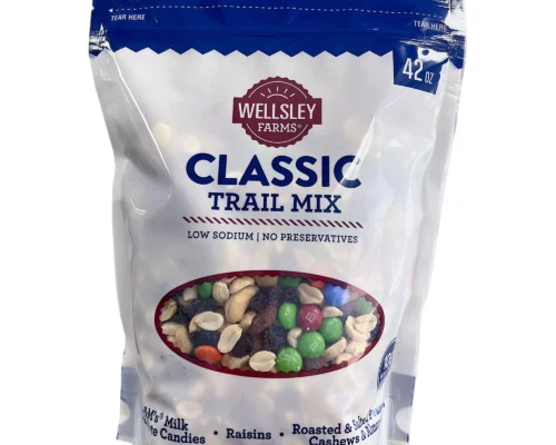 Wellsley Farms Classic Trail Mix, 42 oz.
