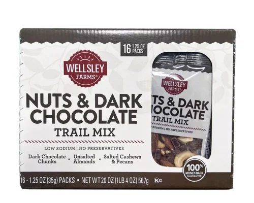 Wellsley Farms Nuts & Dark Chocolate Trail Mix, with Dark Chocolate, Unsalted Almonds, Salted Cashews and Pecans, 16 pk. (Low Sodium, No Preservatives)